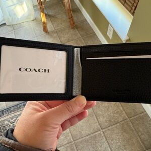 COACH MENS WALLET